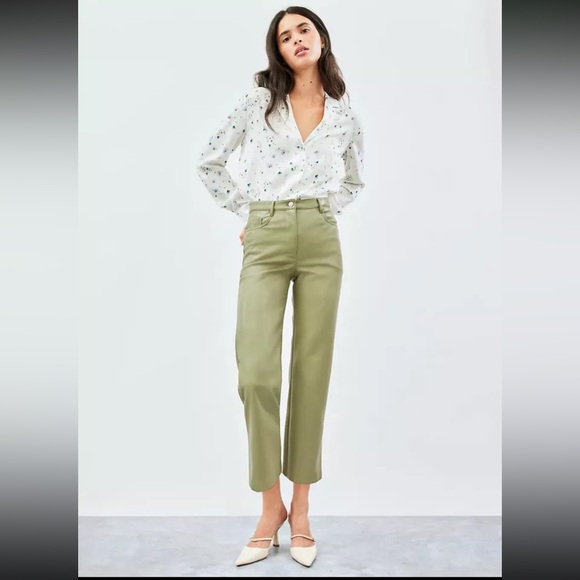 Aritzia Wilfred Meilna Cropped Vegan Leather Pant Sage Green Sz 6 - Picture 2 of 10